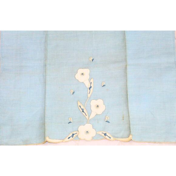 Vintage Linen Tea Towel Set 3 Cotton Floral Hand Embroidery 60's Cottagecore - Picture 6 of 12